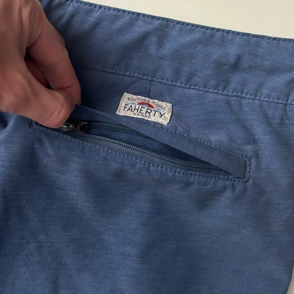 Faherty All Day 9” Shorts Blue Men’s Size 36 Blue